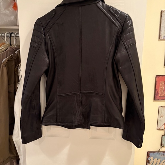 Michael Kors size S leather jacket - Picture 3 of 3